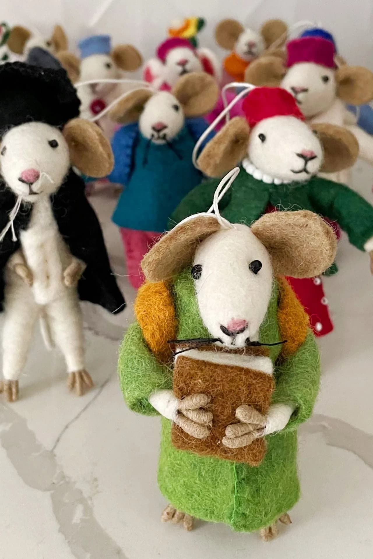 Wholesale felt and wool products from Nepal — felt balls, dryer balls, cat caves, rugs