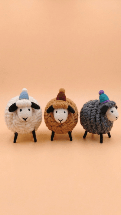 Chunky Woolly Sheep – Hand-Felted Miniature with Pom-Pom Beanie