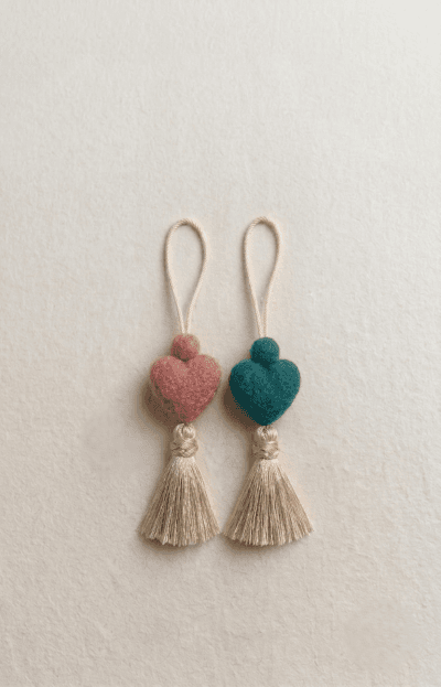 Hanging Wool Felt Heart Essential Oil Diffuser